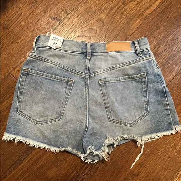 PacSun Vintage High Rise Emma Denim Shorts medium blue distressed size 27 NWT - Picture 7 of 13